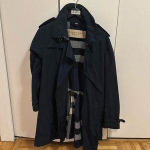 Burberry Brit men’s water repellent trench coat navy large